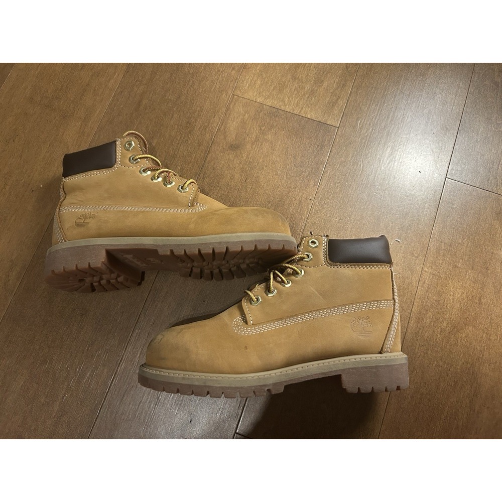 Timberland Premium 6-Inch Waterproof Boots Youth Size 1 Wheat 12709